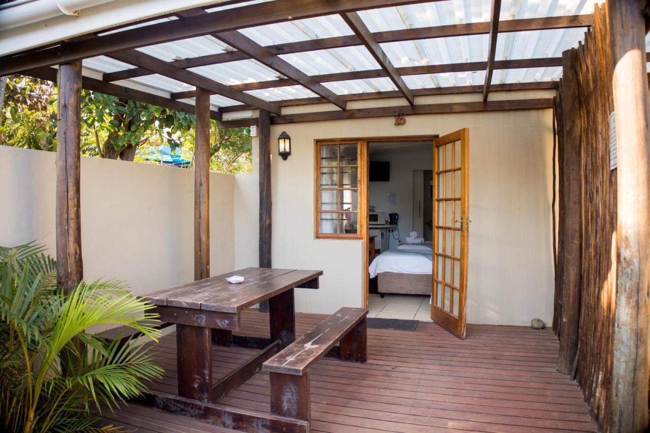 The Birdhouse Bed & Breakfast #No Loadshedding #Solar Energy Gonubie Exterior foto